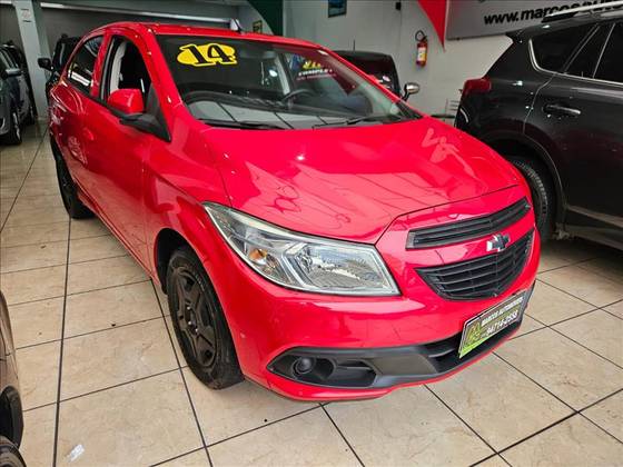 CHEVROLET ONIX 1.0 MPFI LT 8V FLEX 4P MANUAL CHEVROLET ONIX 1.0 MPFI LT 8V FLEX 4P MANUAL
